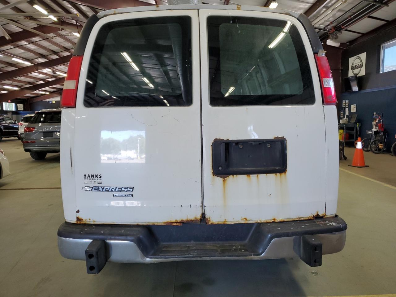 2017 GMC Savana G2500 VIN: 1GTW7AFF5H1911650 Lot: 71392705