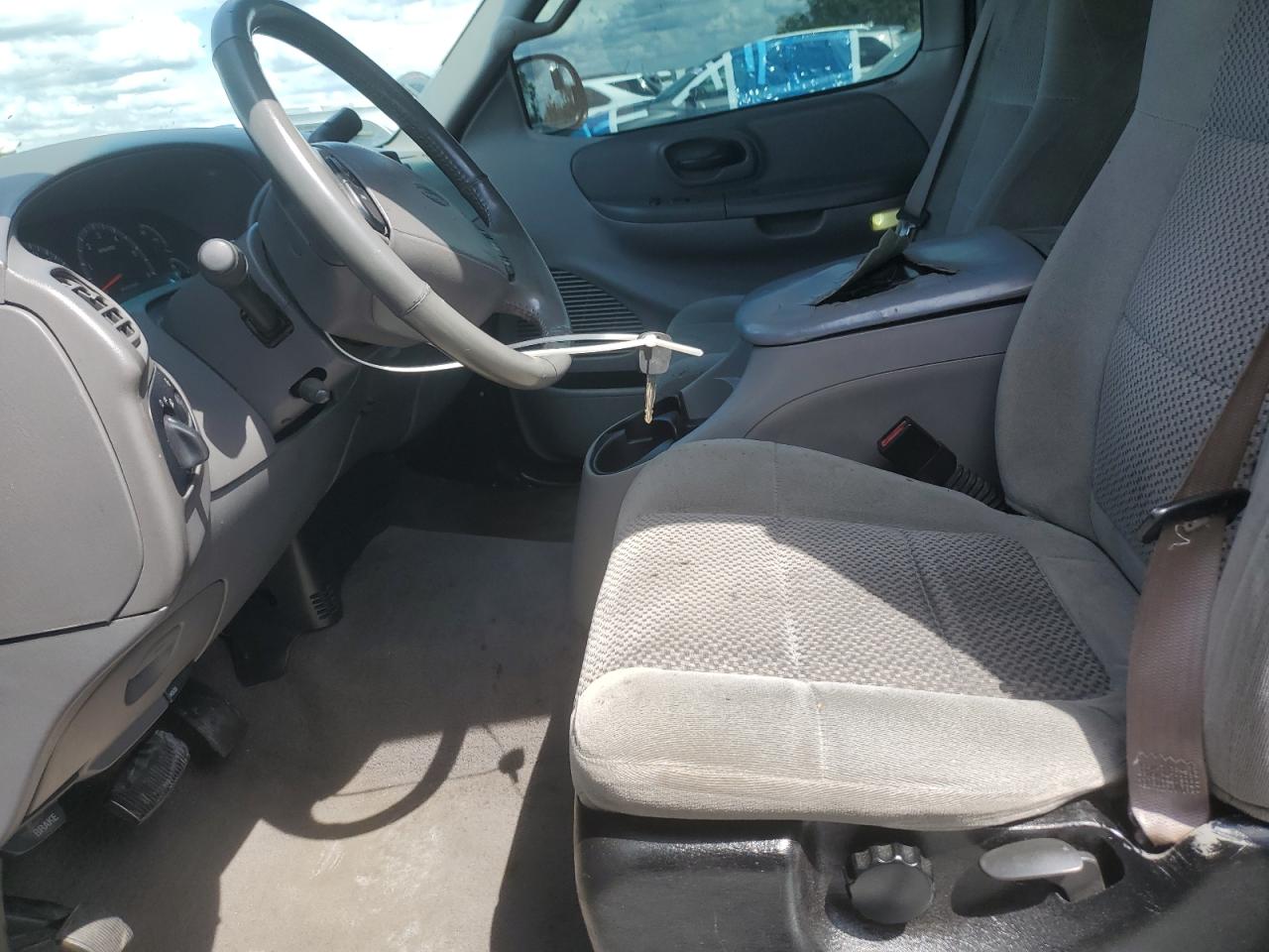 2001 Ford F150 VIN: 1FTZX17231NB90039 Lot: 81103425