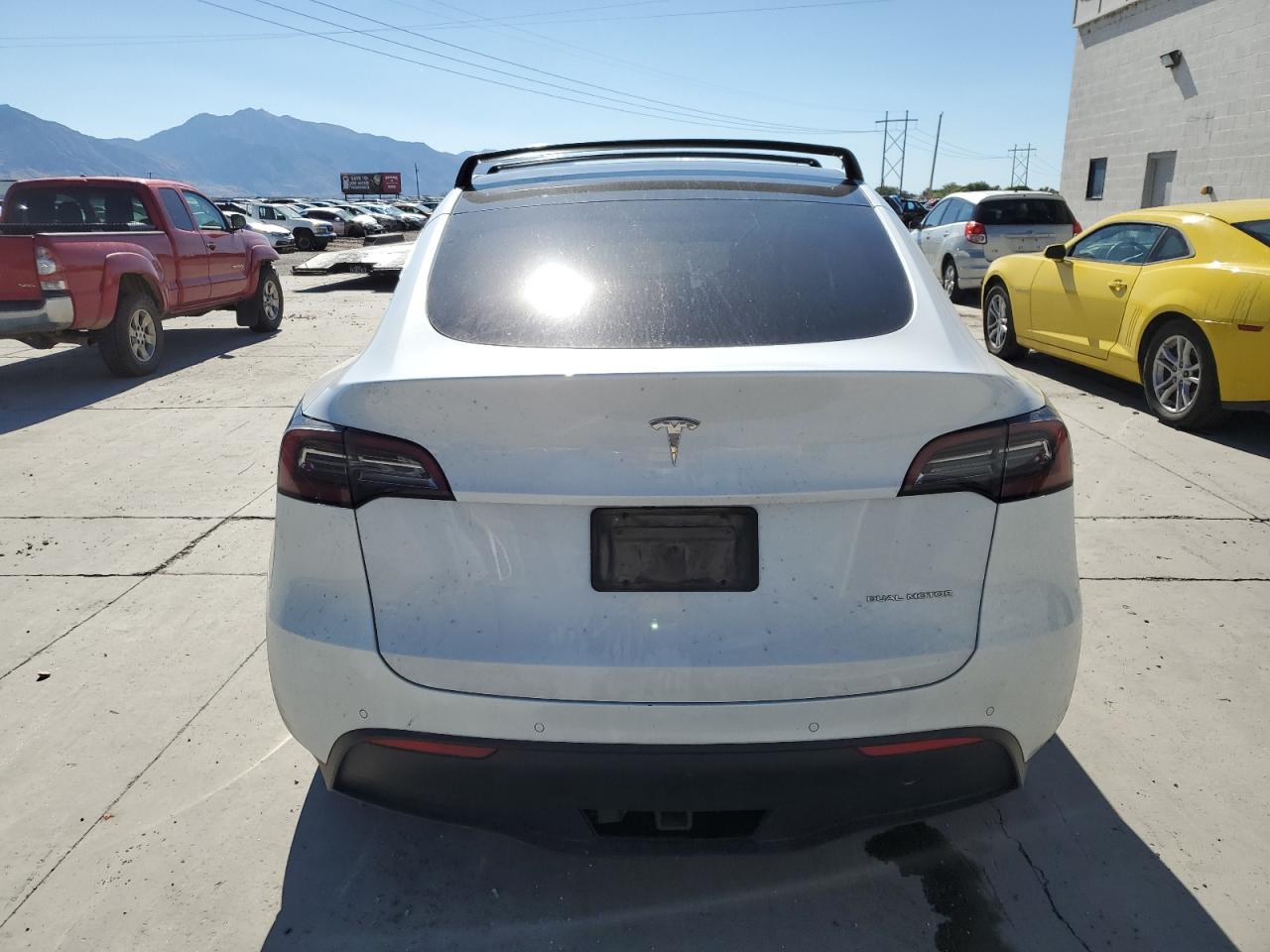 2021 Tesla Model Y VIN: 5YJYGAEE8MF191604 Lot: 82145545
