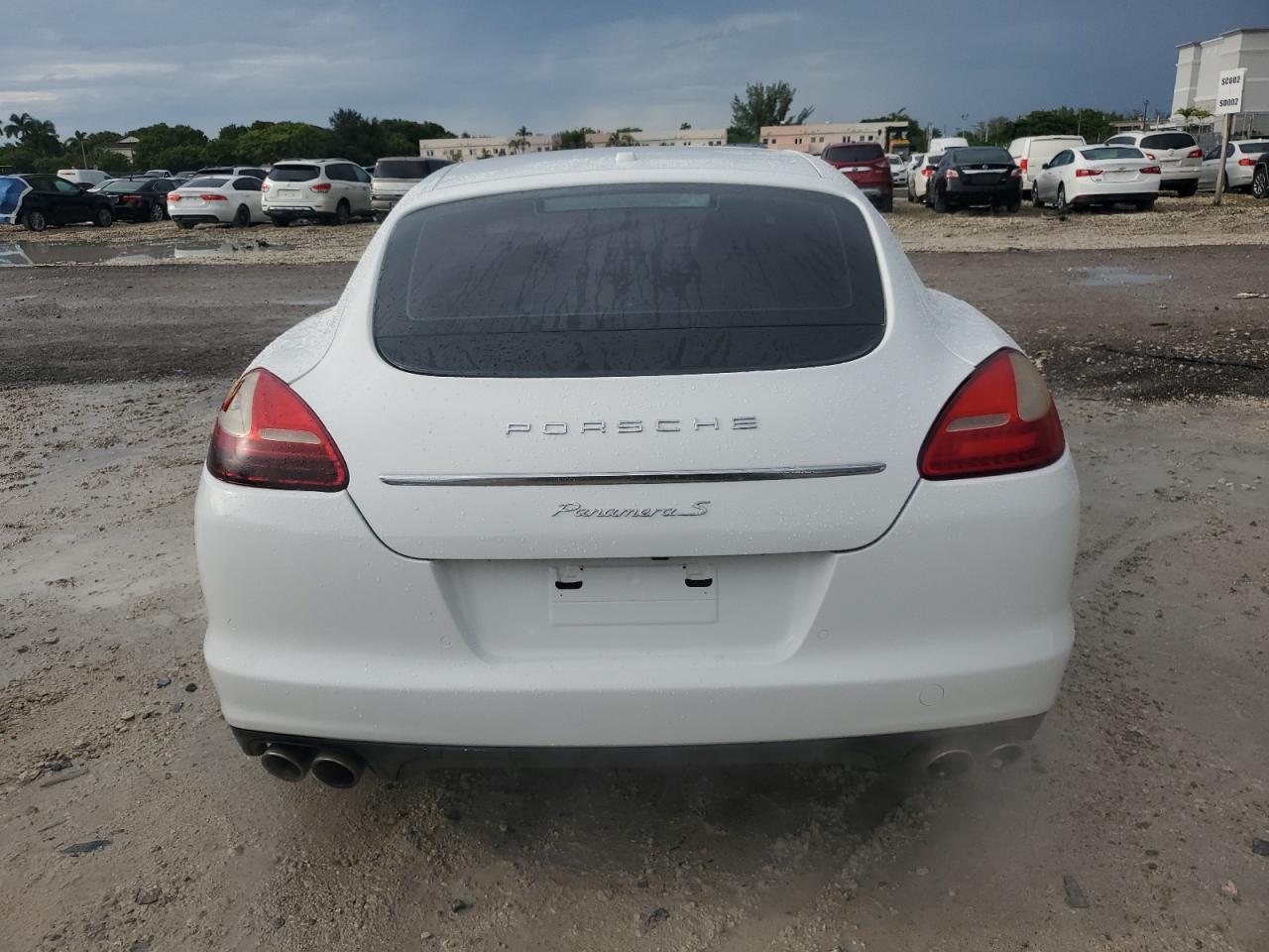 2011 Porsche Panamera S VIN: WP0AB2A75BL060508 Lot: 80641815