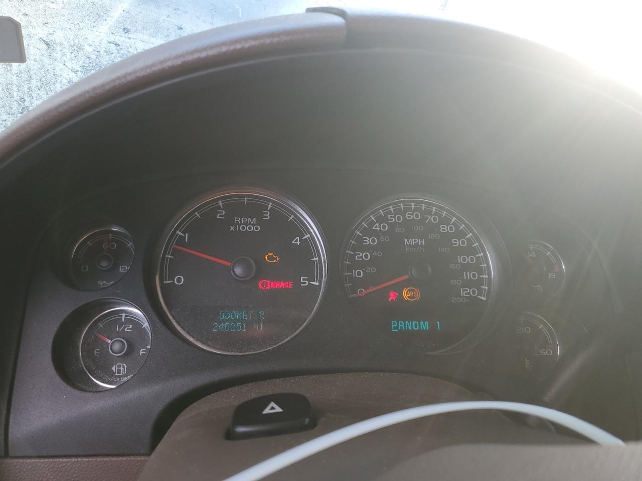 2007 GMC Sierra K2500 Heavy Duty VIN: 1GTHK23607F528508 Lot: 81382595