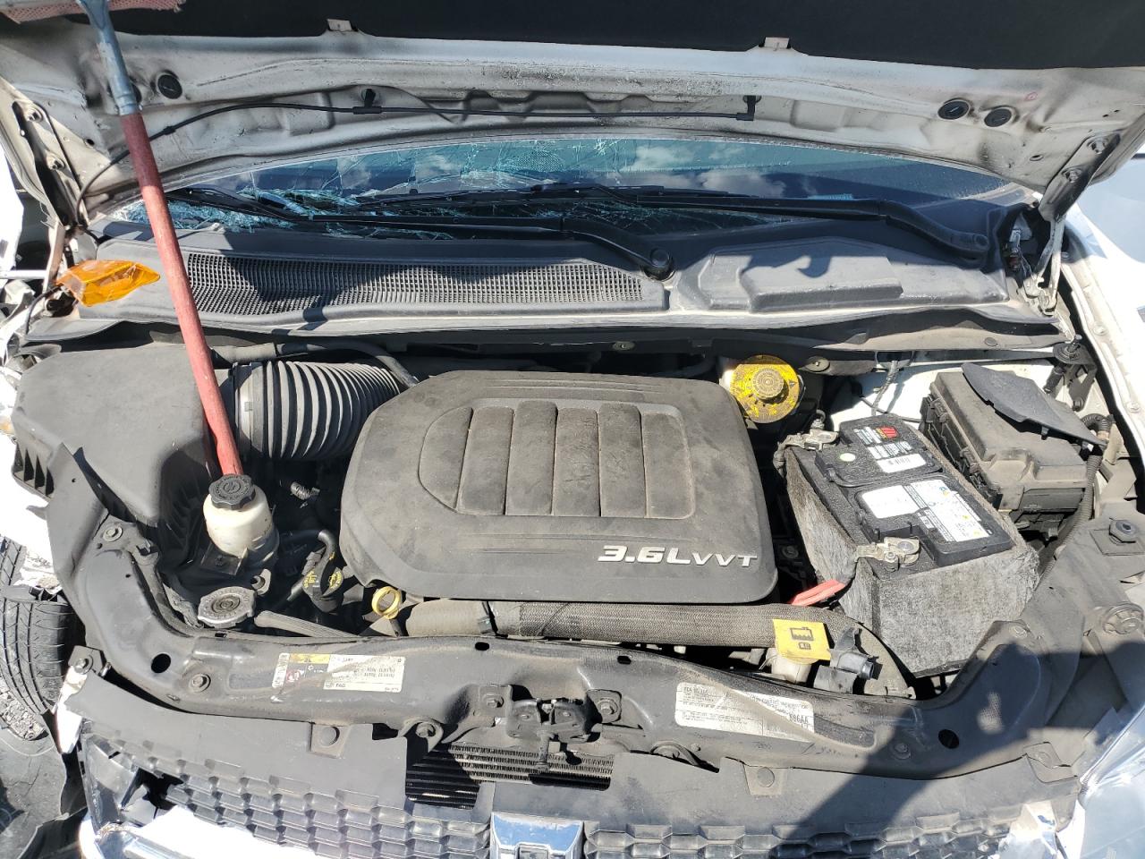 2017 Dodge Grand Caravan Crew VIN: 2C4RDGDG4HR815783 Lot: 71597655