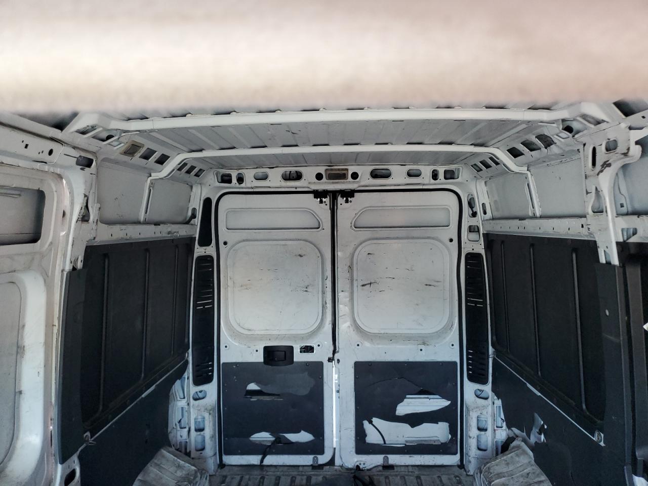 2018 Ram Promaster 1500 1500 High VIN: 3C6TRVBG5JE139826 Lot: 81178205