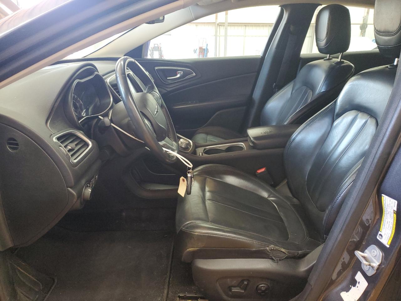 2017 Chrysler 200 Limited VIN: 1C3CCCAB5HN502687 Lot: 80731445