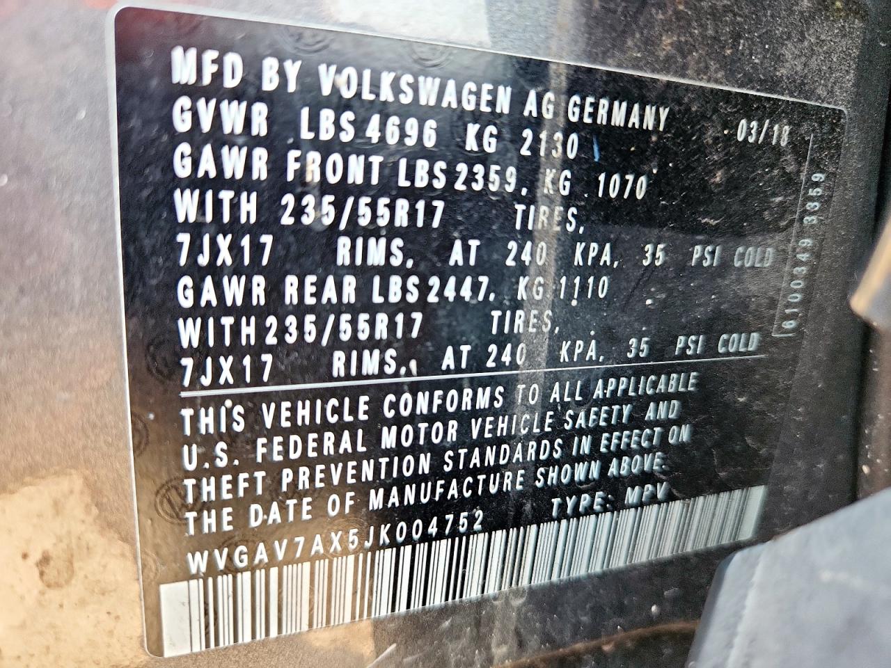 2018 Volkswagen Tiguan Limited VIN: WVGAV7AX5JK004752 Lot: 70204025