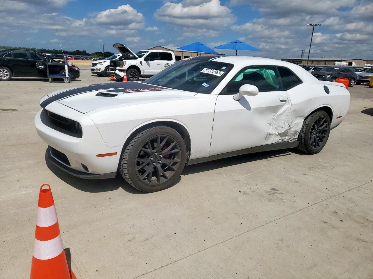 2019 Dodge Challenger Sxt 2C3CDZAG8KH733451 photo #1