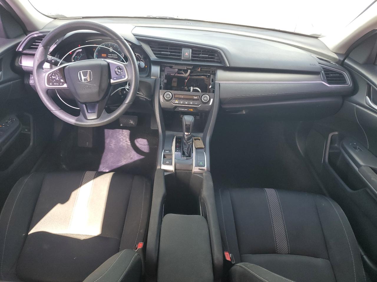 2020 Honda Civic Lx VIN: 19XFC2F69LE006870 Lot: 80663855