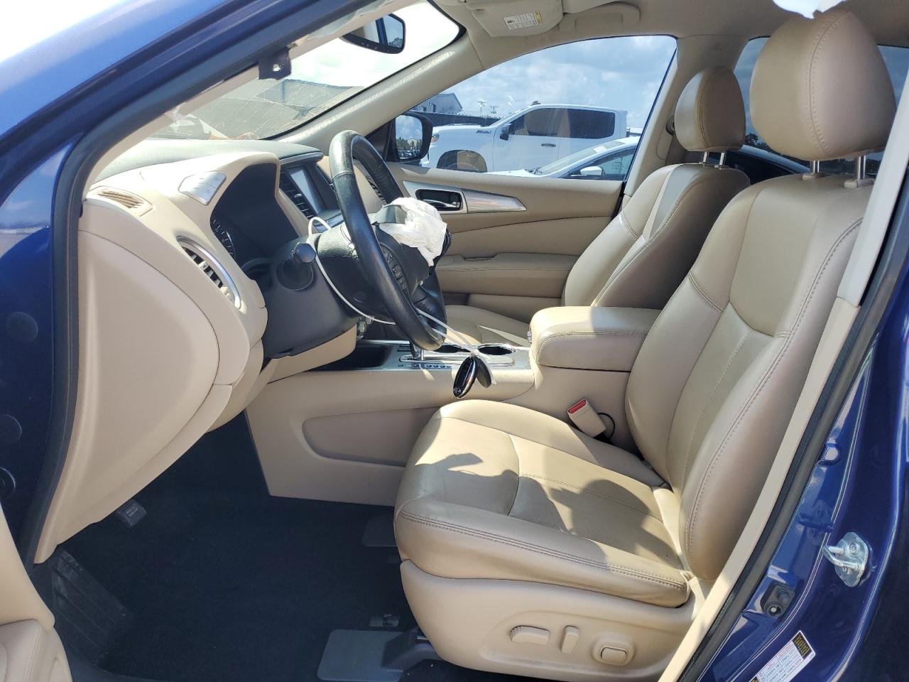 2019 Nissan Pathfinder S VIN: 5N1DR2MN0KC614794 Lot: 81549825