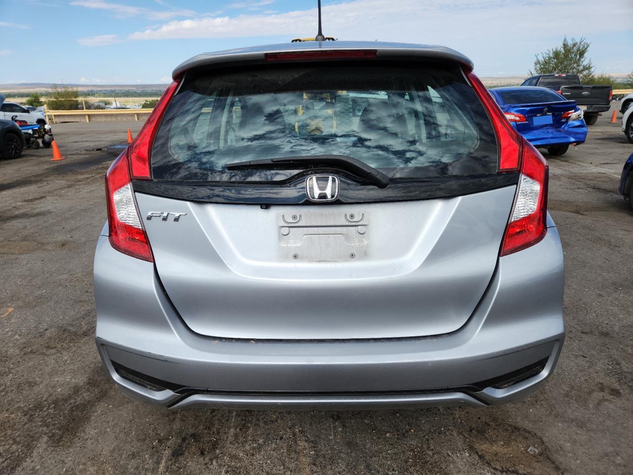 2020 Honda Fit Lx VIN: 3HGGK5H49LM716928 Lot: 71555045