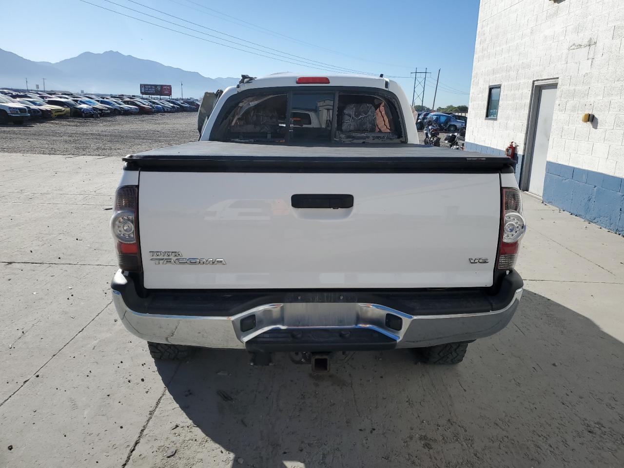 2013 Toyota Tacoma Double Cab VIN: 3TMLU4EN8DM125215 Lot: 83961535