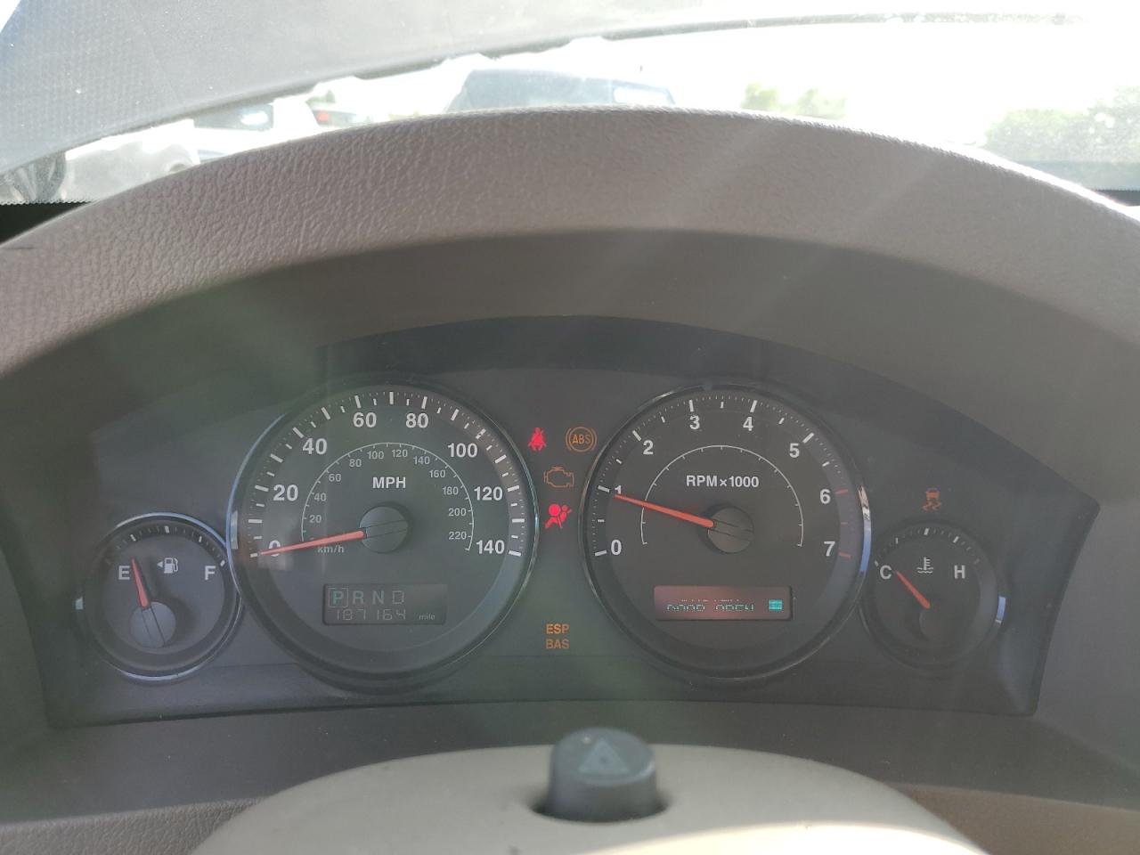 2006 Jeep Grand Cherokee Laredo VIN: 1J8GR48K36C140643 Lot: 83945905