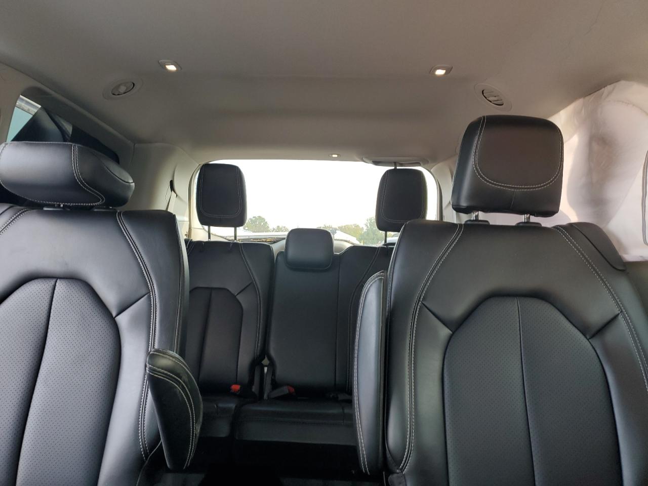 2024 Chrysler Pacifica Touring L VIN: 2C4RC1BG1RR109763 Lot: 80453285