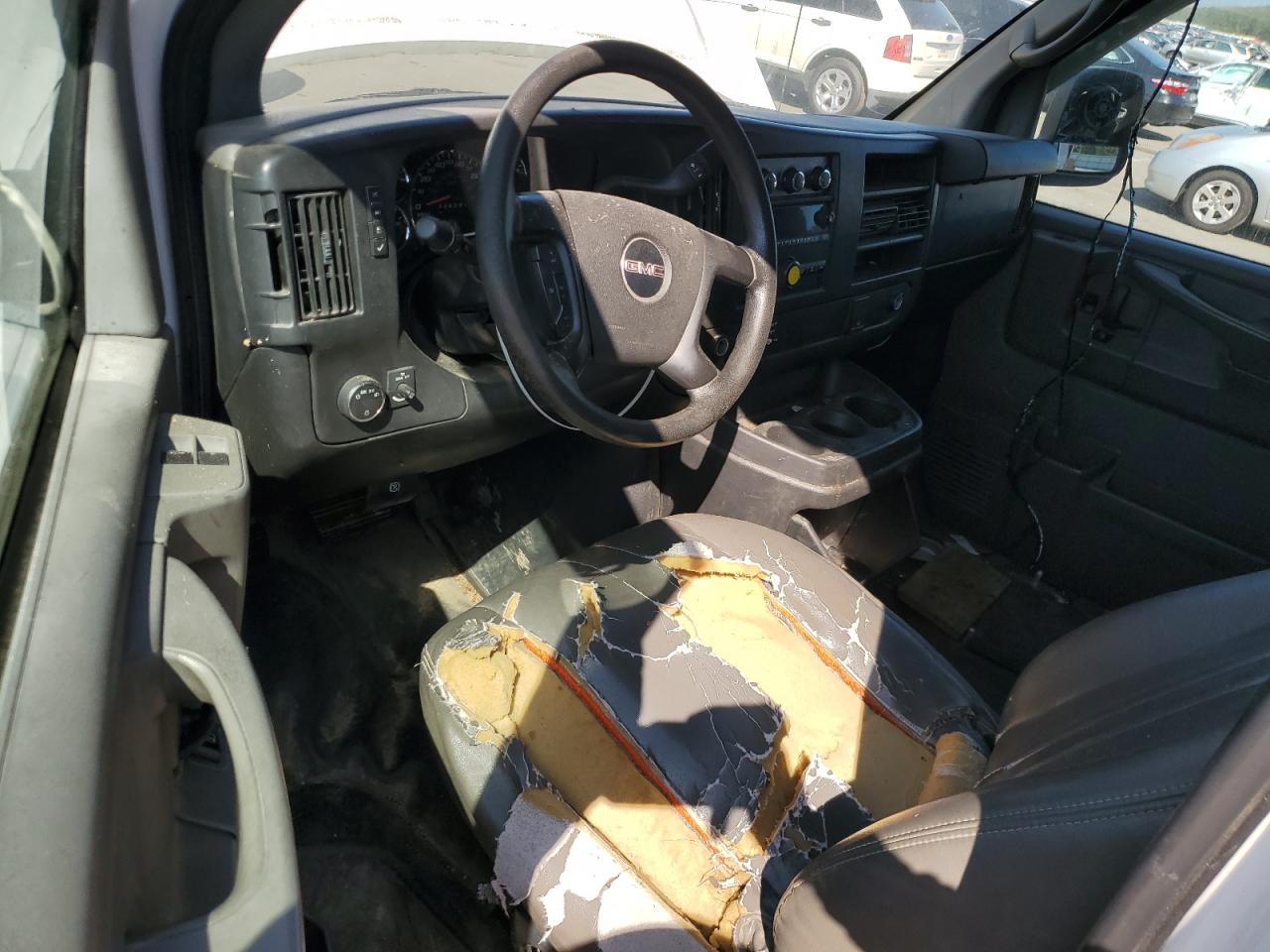 2015 GMC Savana G2500 VIN: 1GTW7FCG1F1286137 Lot: 80660475