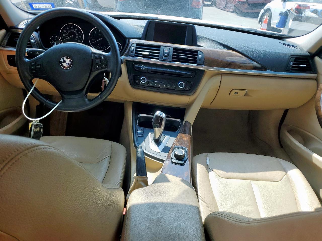 2013 BMW 328 I VIN: WBA3A5G51DNP26965 Lot: 81270935