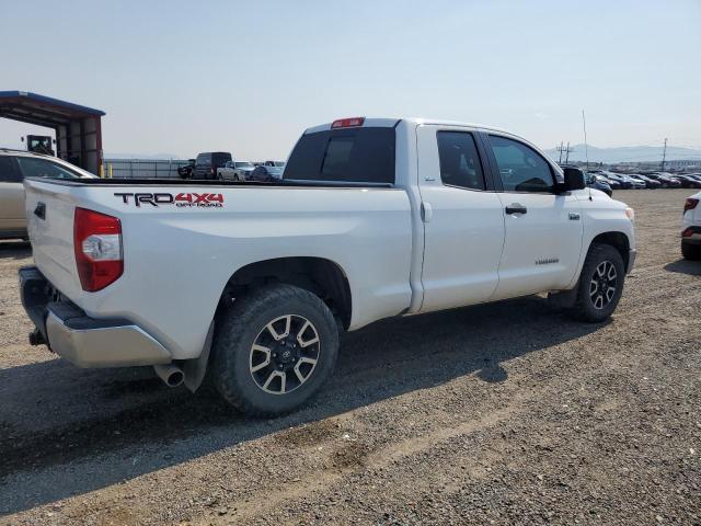 Пикапы TOYOTA TUNDRA 2016 Белы