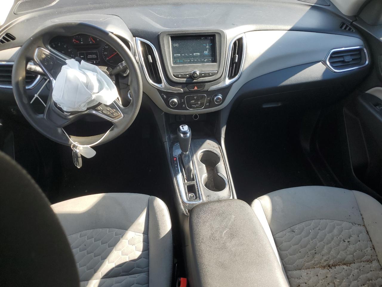 2018 Chevrolet Equinox Ls VIN: 2GNAXHEV5J6119956 Lot: 81826305