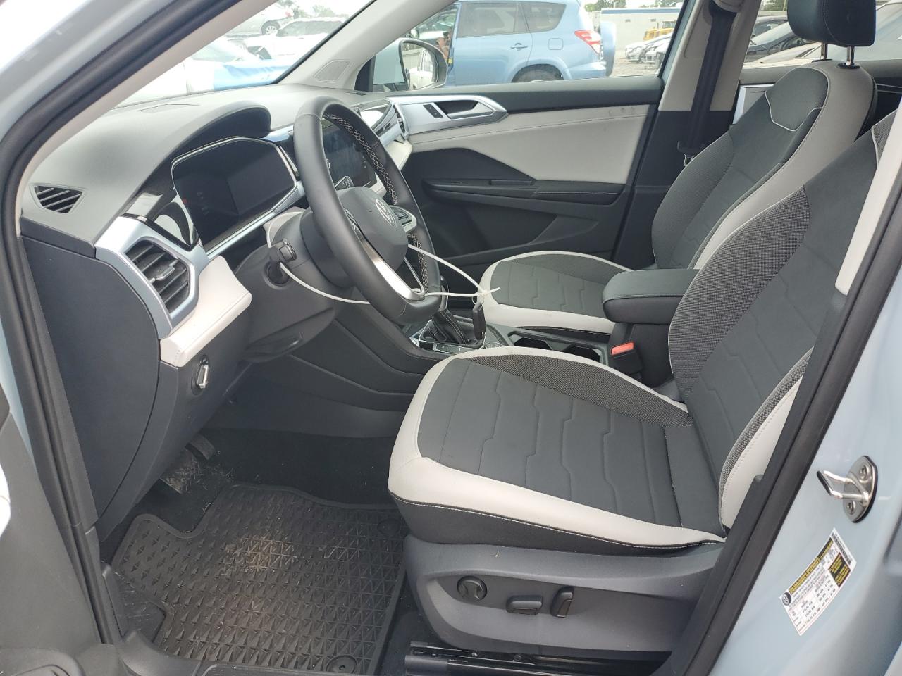 2025 Volkswagen Taos Se VIN: 3VVUC7B23SM018879 Lot: 80913185