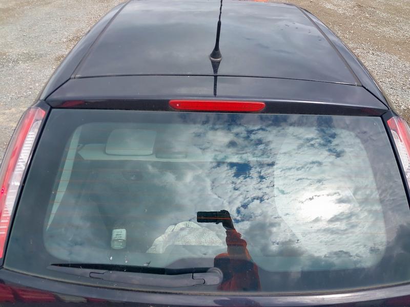 2012 FIAT PUNTO EASY 