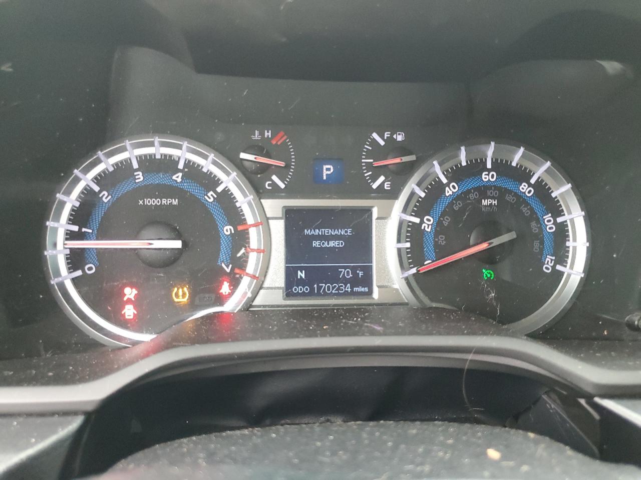 2015 Toyota 4Runner Sr5/Sr5 Premium VIN: JTEBU5JR4F5228775 Lot: 81847595