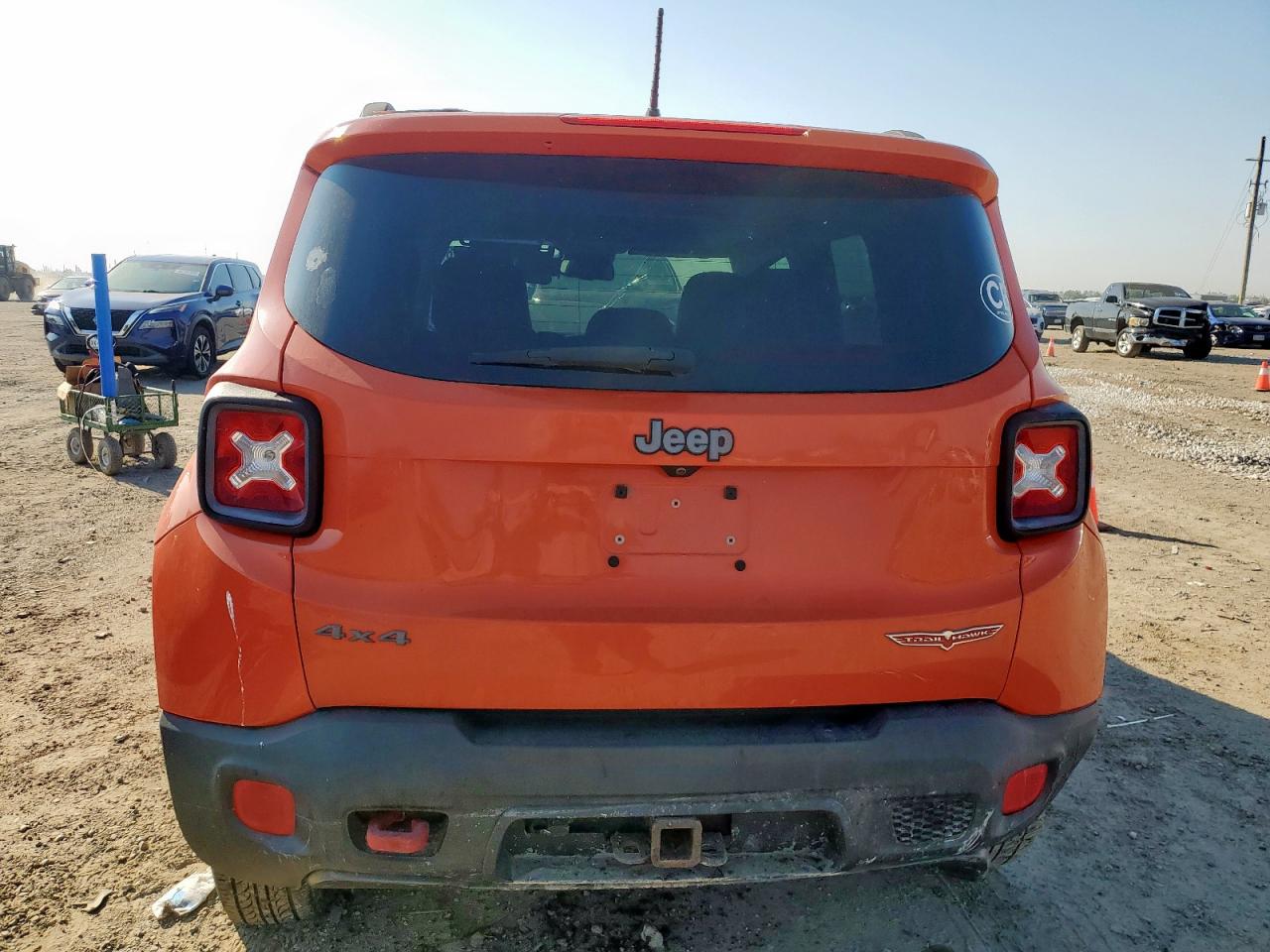 2017 Jeep Renegade Trailhawk VIN: ZACCJBCB0HPE76211 Lot: 80110805