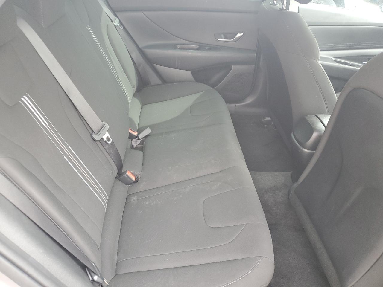 2021 Hyundai Elantra Sel VIN: KMHLM4AG0MU155582 Lot: 80438465