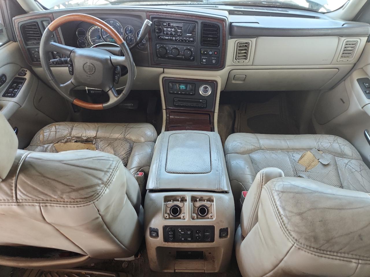 2002 Cadillac Escalade Luxury VIN: 1GYEK63N72R183349 Lot: 81514845