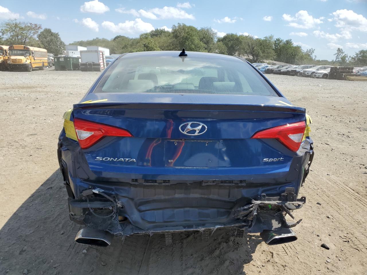 2017 Hyundai Sonata Sport VIN: 5NPE34AF2HH560687 Lot: 70987155
