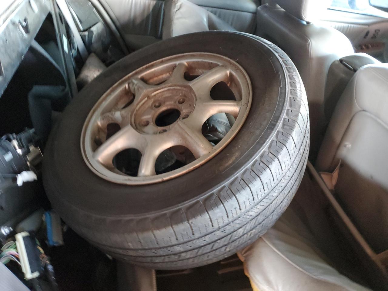 2001 Buick Park Avenue VIN: 1G4CW54K614278007 Lot: 81673395