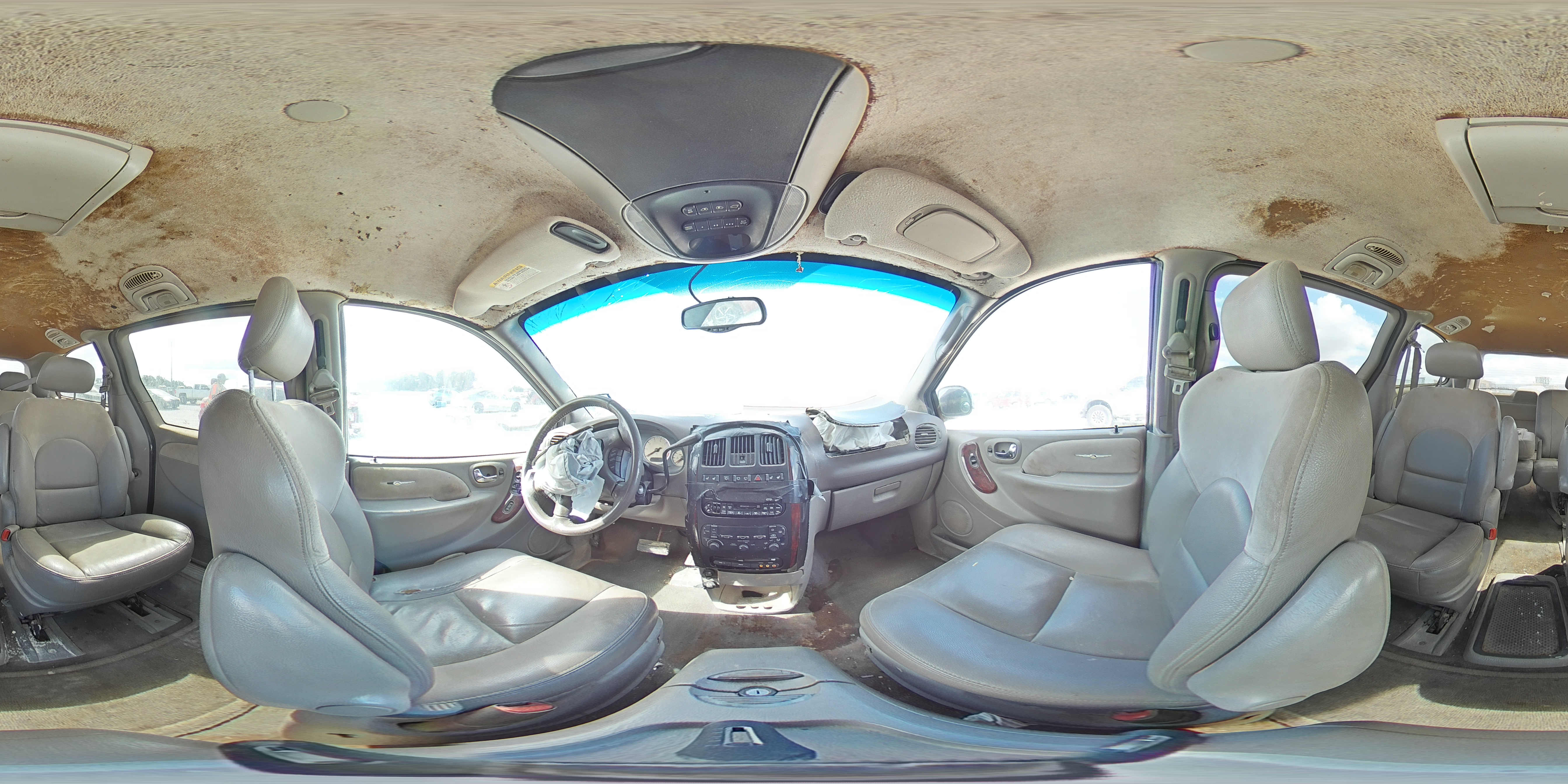 2003 Chrysler Town & Country Limited VIN: 2C8GP64L43R347311 Lot: 81720145