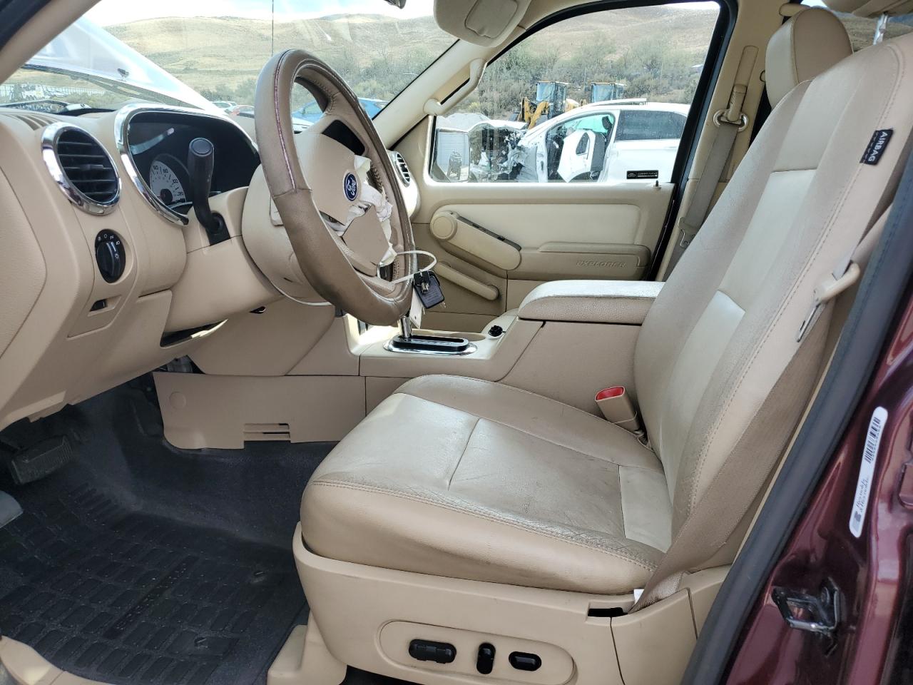 2007 Ford Explorer Sport Trac Limited VIN: 1FMEU53807UA01818 Lot: 83997785