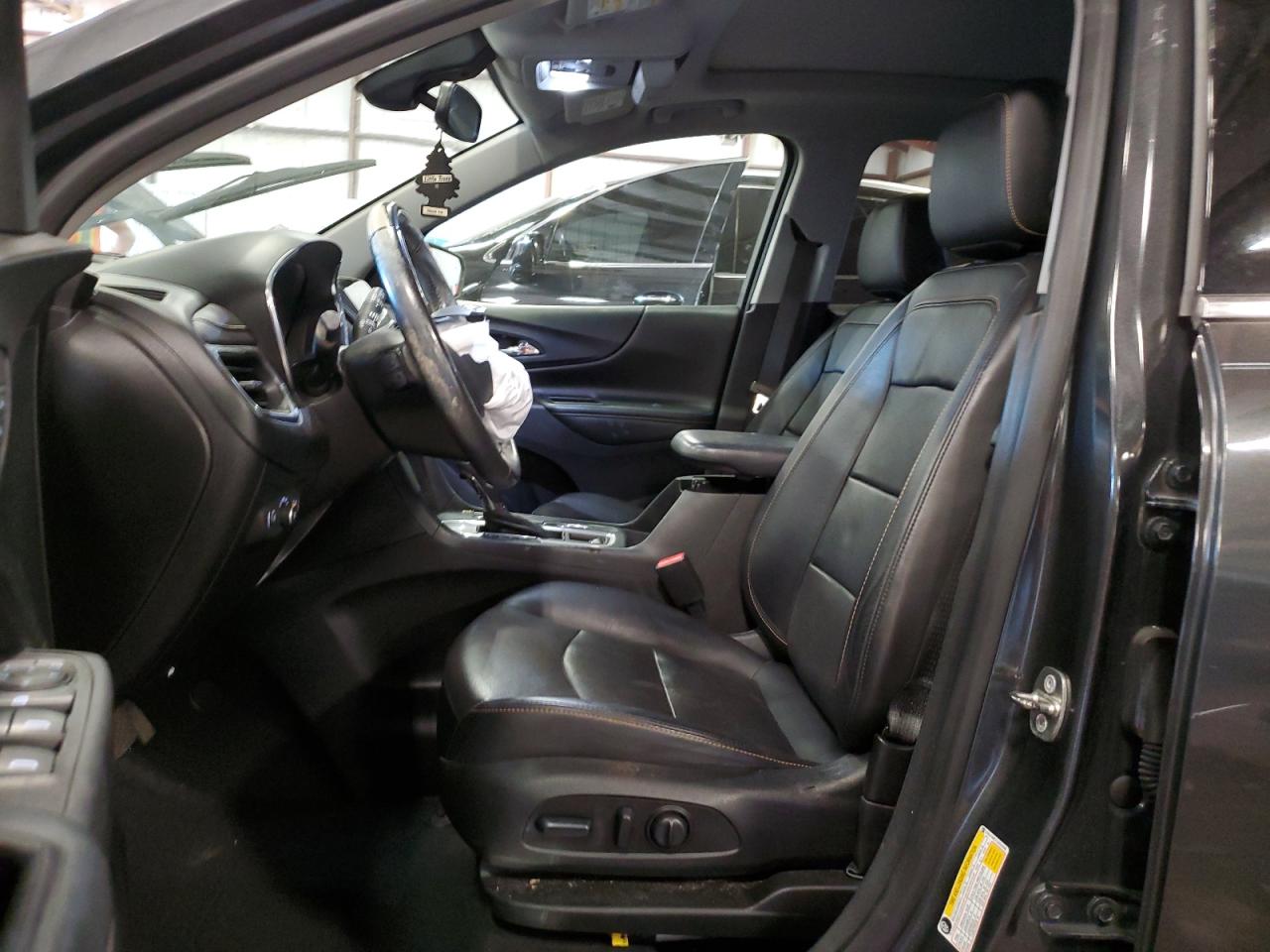 2018 Chevrolet Equinox Premier VIN: 2GNAXMEV1J6324389 Lot: 81893305