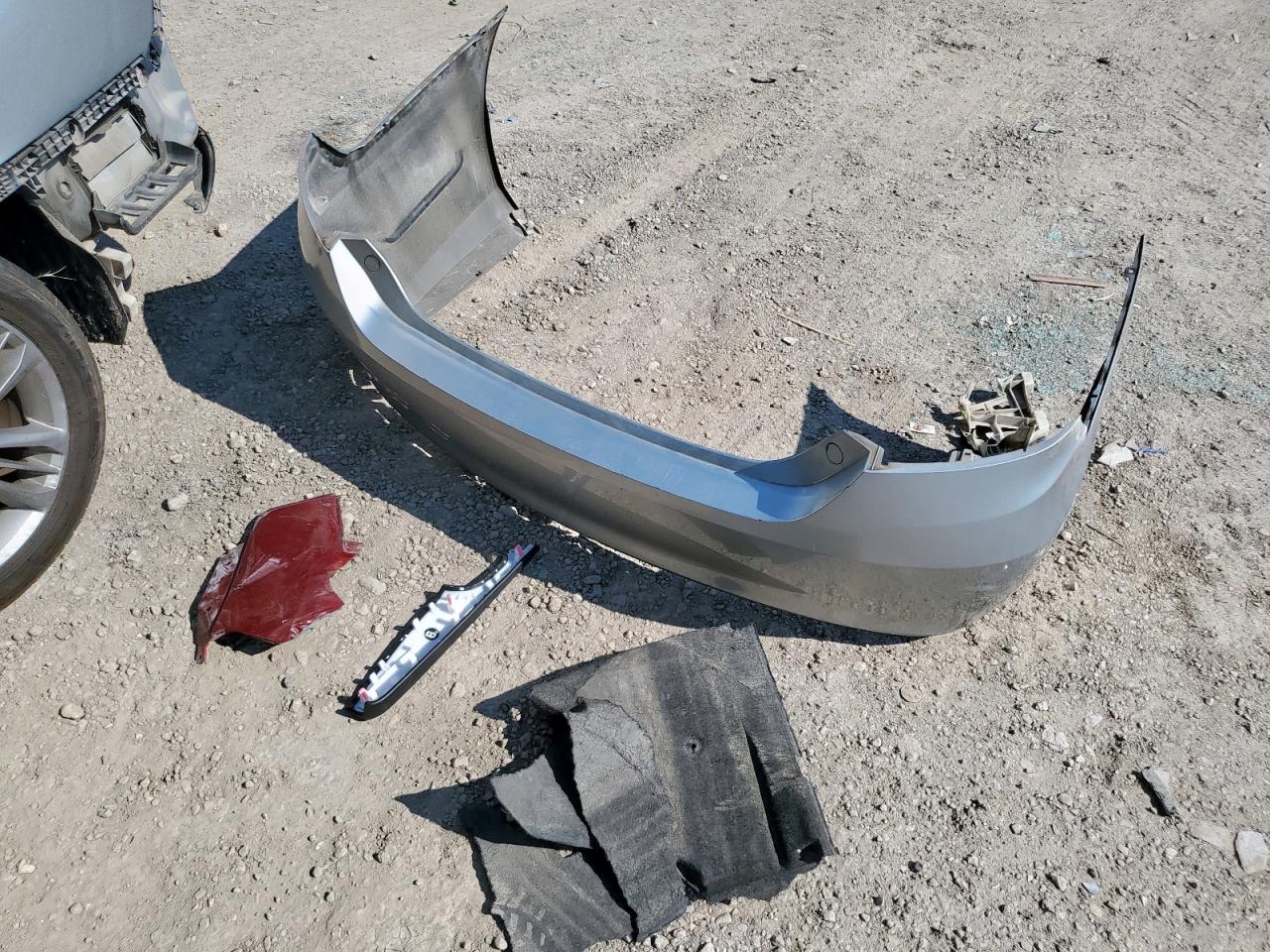 2016 Toyota Camry Le VIN: 4T1BF1FK7GU244393 Lot: 81939375