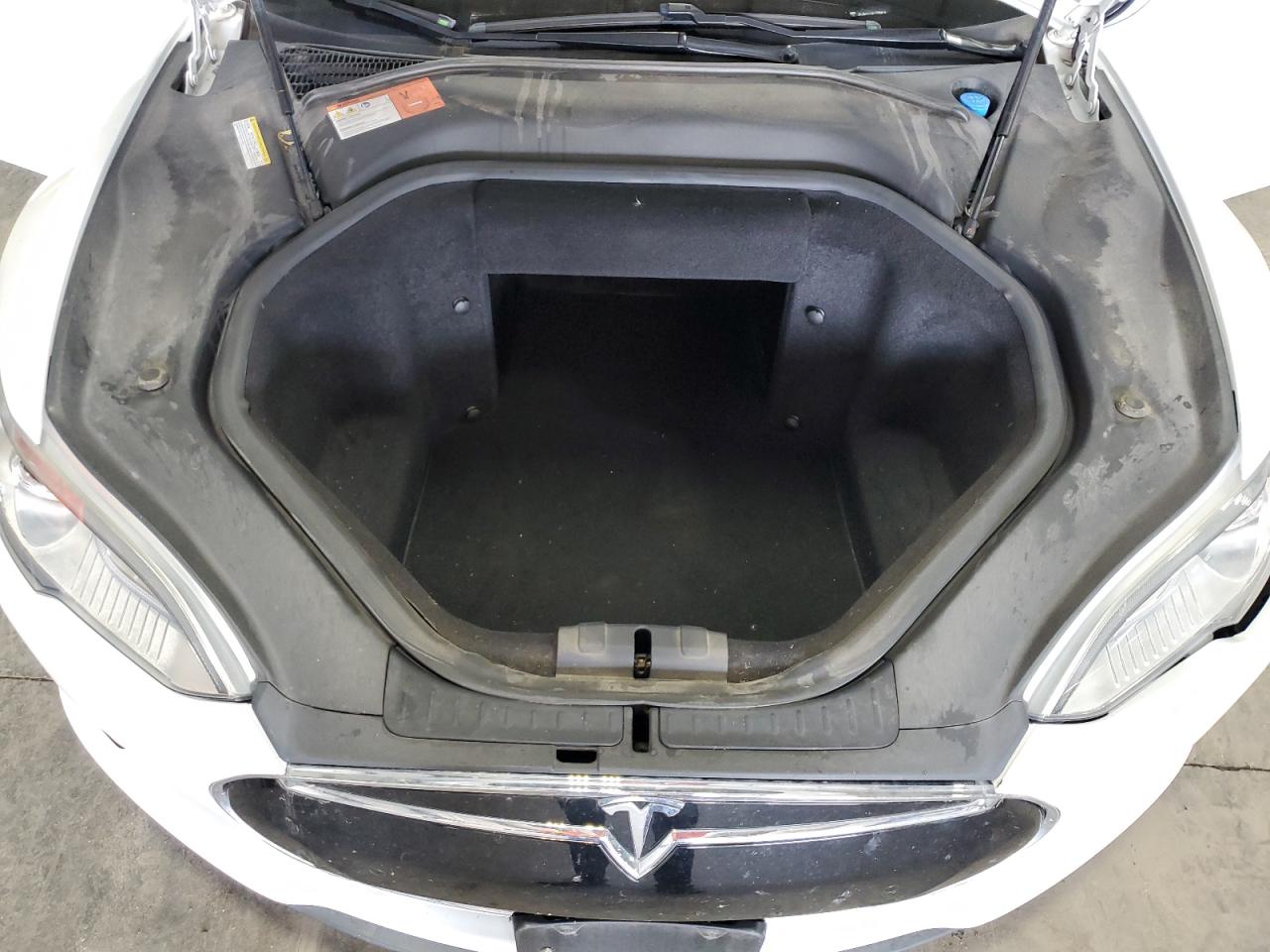 2014 Tesla Model S VIN: 5YJSA1H16EFP35616 Lot: 80509065