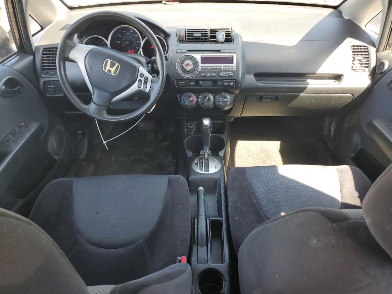 2008 Honda Fit Sport VIN: JHMGD38698S013728 Lot: 71928445