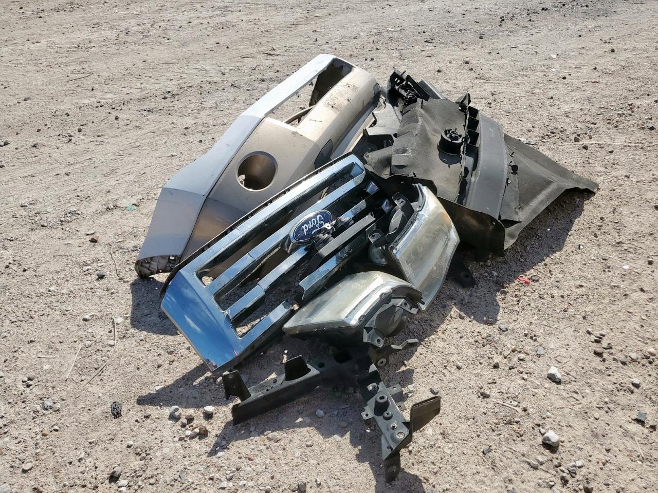 2014 Ford Expedition Xlt VIN: 1FMJU1H56EEF25228 Lot: 81508555