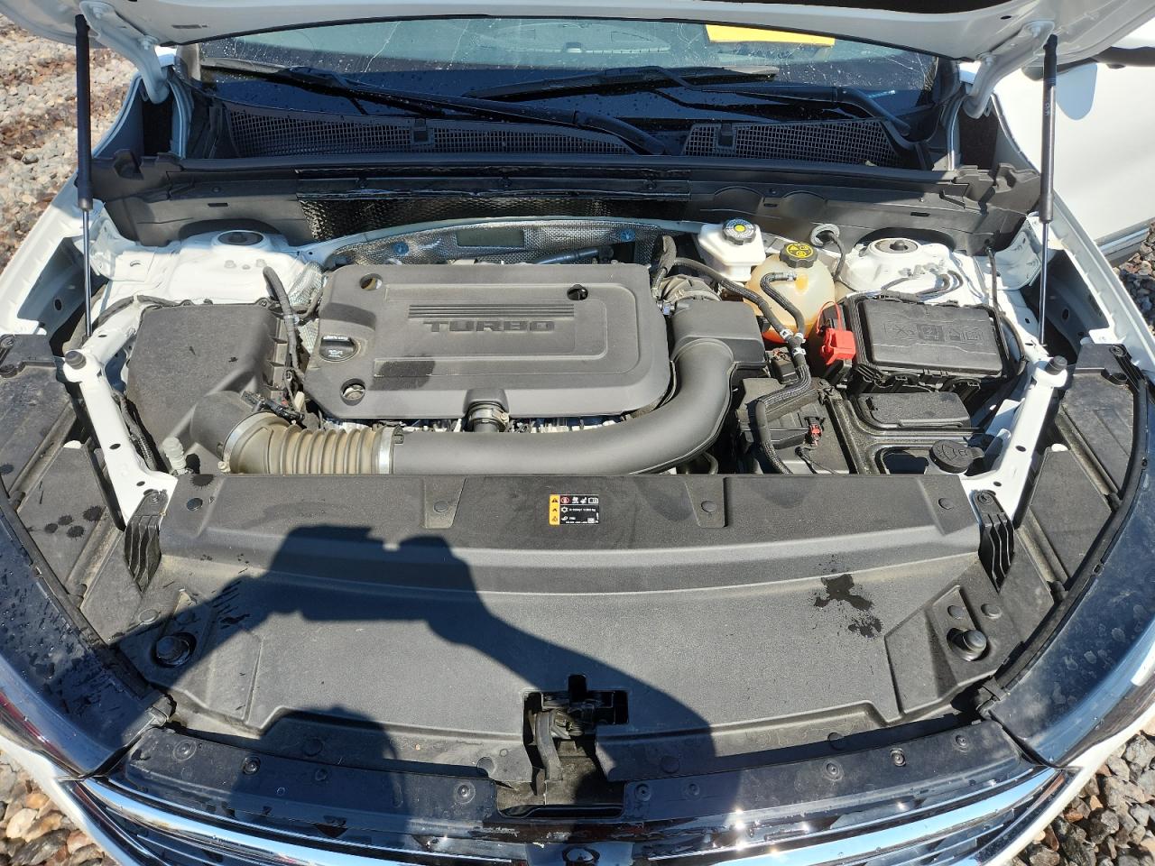2022 Buick Envision Essence VIN: LRBFZNR41ND046101 Lot: 80743905