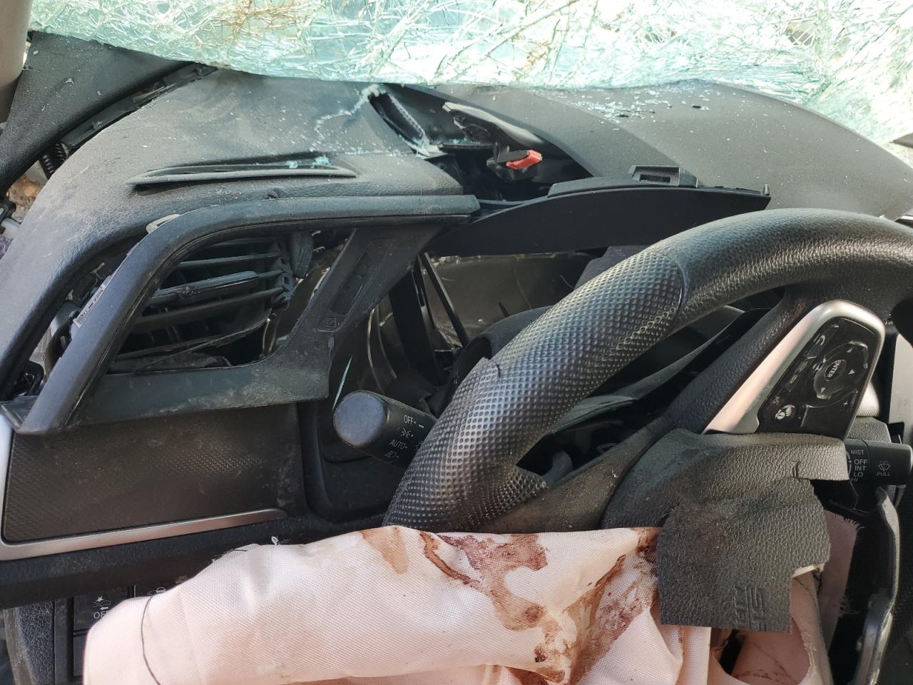 2020 Honda Civic Lx VIN: 2HGFC2F61LH592504 Lot: 80552445