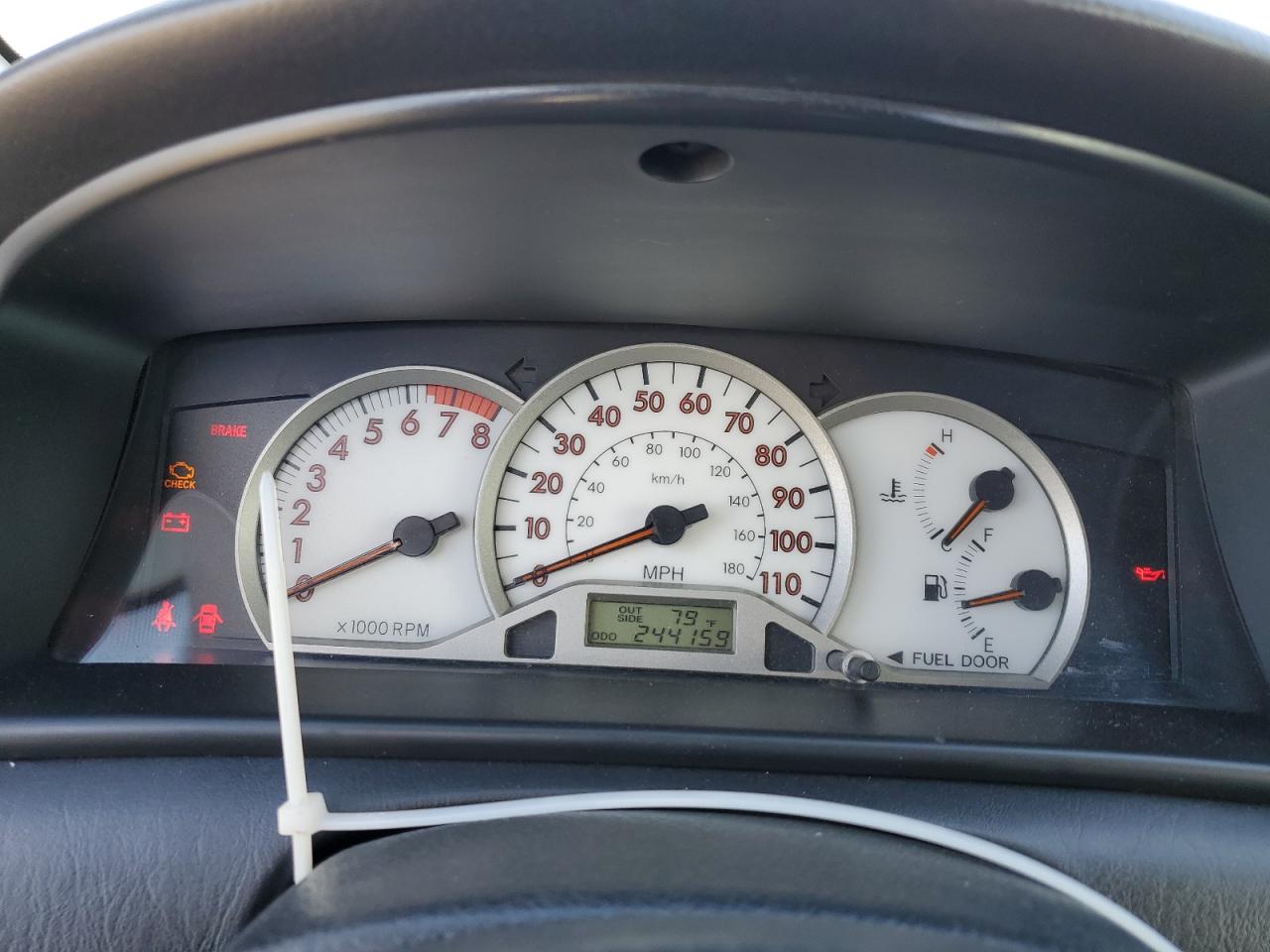 2008 Toyota Corolla Ce VIN: 1NXBR32E58Z018972 Lot: 70963475