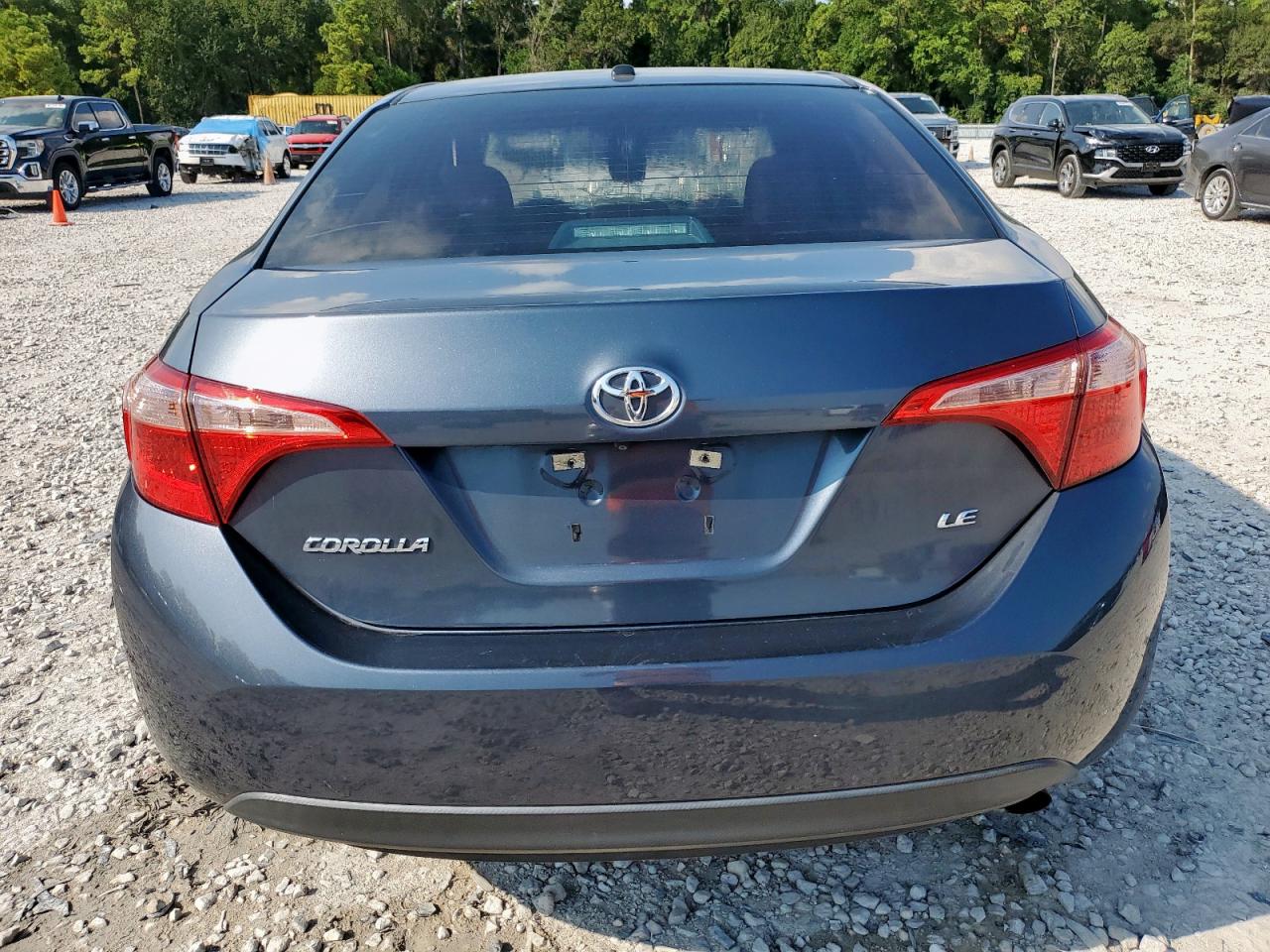 2018 Toyota Corolla L VIN: 5YFBURHE3JP744779 Lot: 80569655