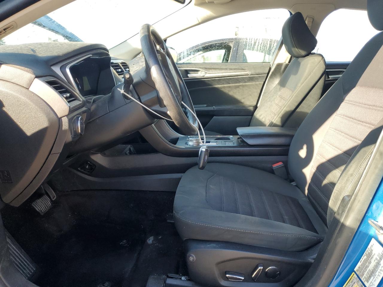 2020 Ford Fusion Se VIN: 3FA6P0HD6LR235784 Lot: 84430555