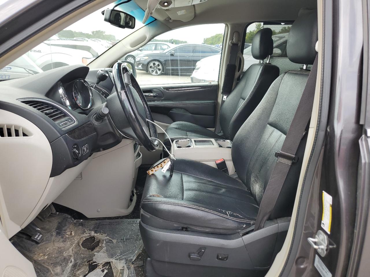 2015 Chrysler Town & Country Touring VIN: 2C4RC1BG8FR755202 Lot: 71413305