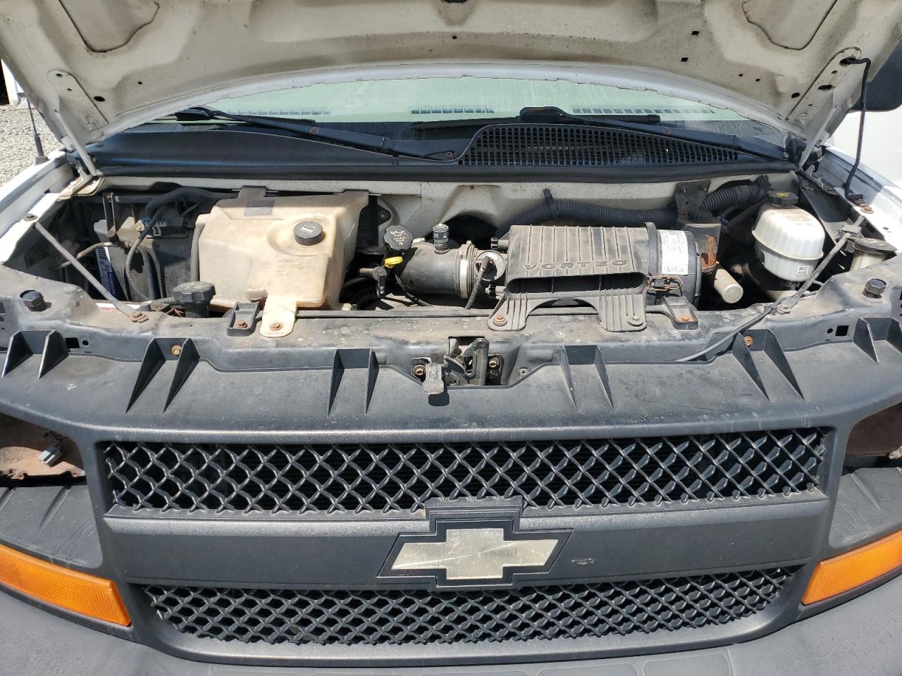 2003 Chevrolet Express G1500 VIN: 1GCFG15X131154703 Lot: 70160445