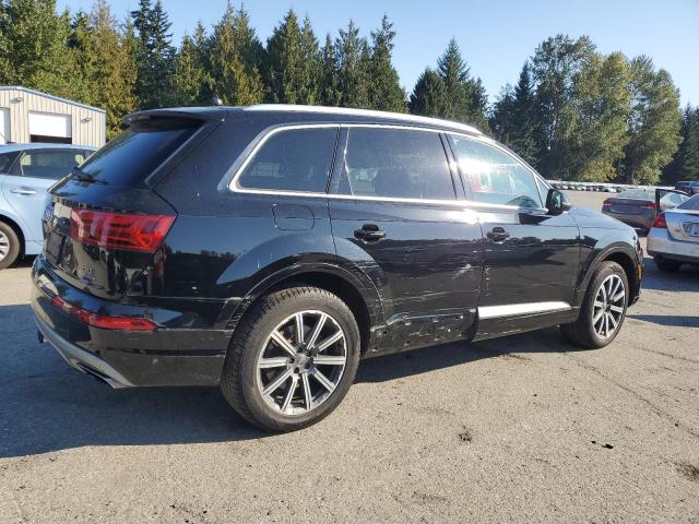  AUDI Q7 2017 Черный