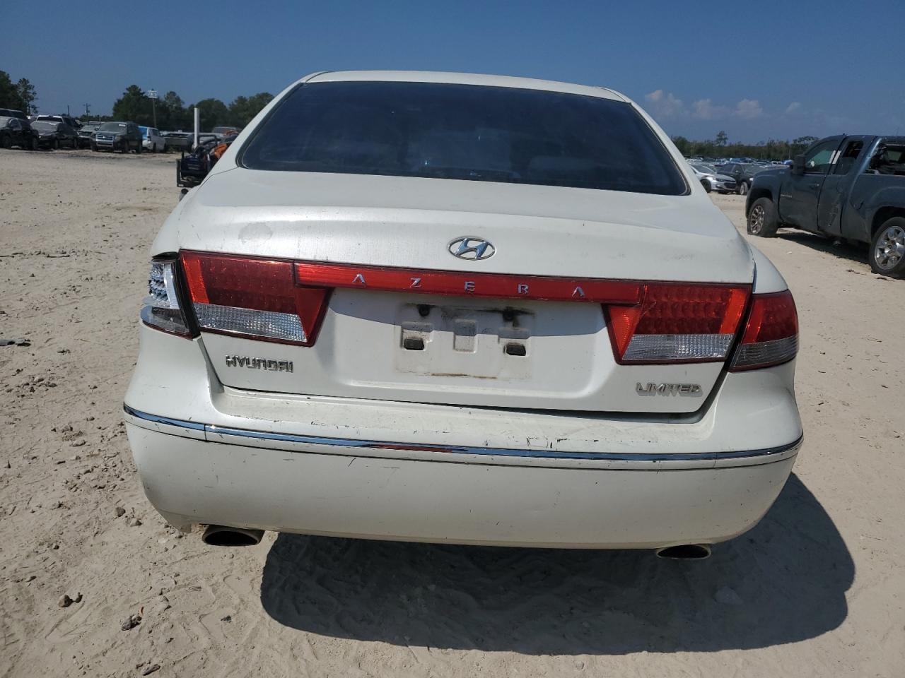 2007 Hyundai Azera Se VIN: KMHFC46F57A164381 Lot: 81478005