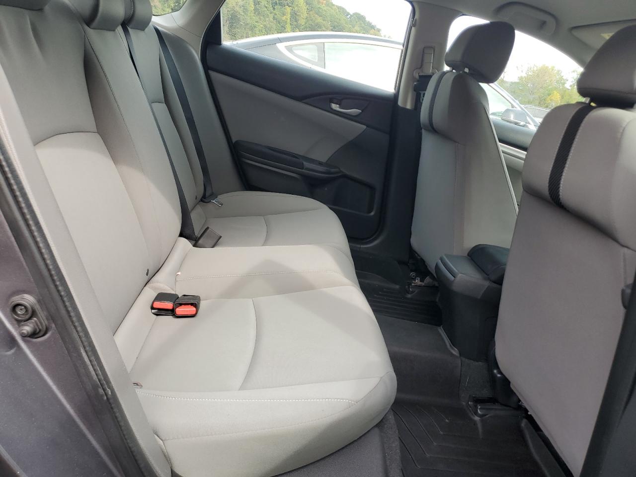 2018 Honda Civic Lx VIN: 2HGFC2F5XJH589461 Lot: 81566755