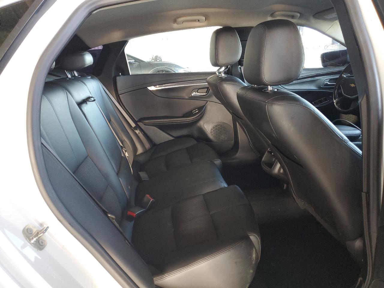 2018 Chevrolet Impala Lt VIN: 2G1105S39J9114118 Lot: 81459795