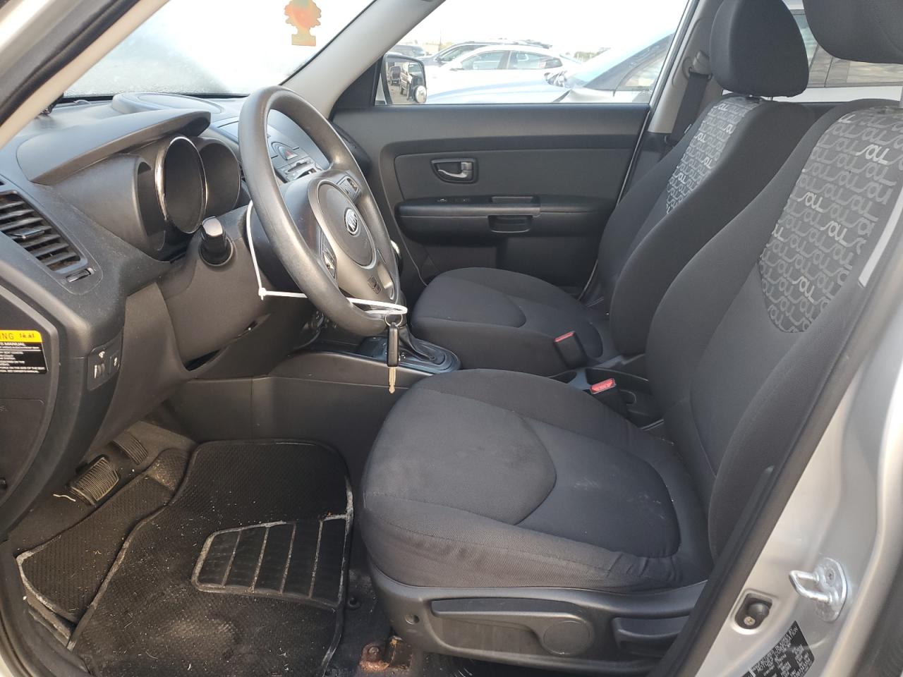 2011 Kia Soul + VIN: KNDJT2A22B7345354 Lot: 85721435