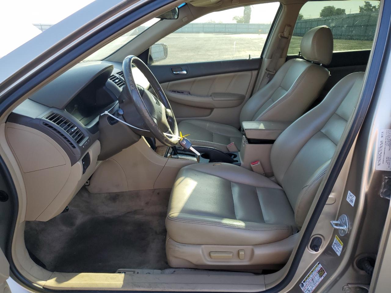 2004 Honda Accord Ex VIN: JHMCM56814C003312 Lot: 81696875