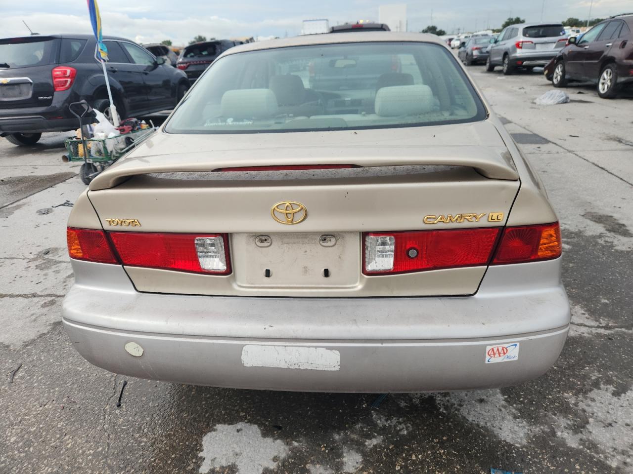 2000 Toyota Camry Ce VIN: JT2BG22K0Y0440027 Lot: 82117435
