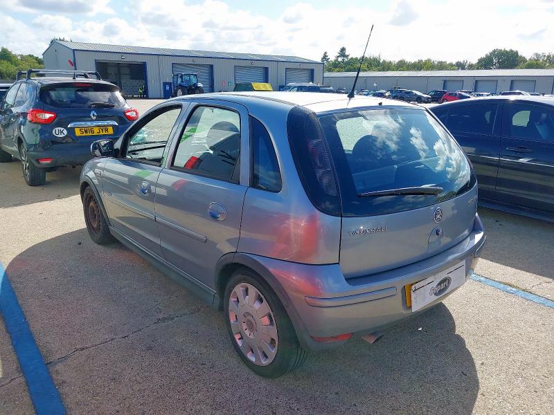 2005 VAUXHALL CORSA DESIGN 16V AUTO 